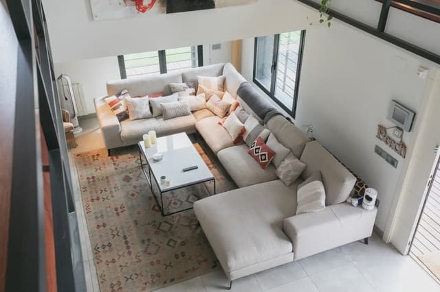 5 bedroom Villa for sale in Almarda, Sagunto / Sagunt with pool garage - € 800,000 (Ref: 8239170)