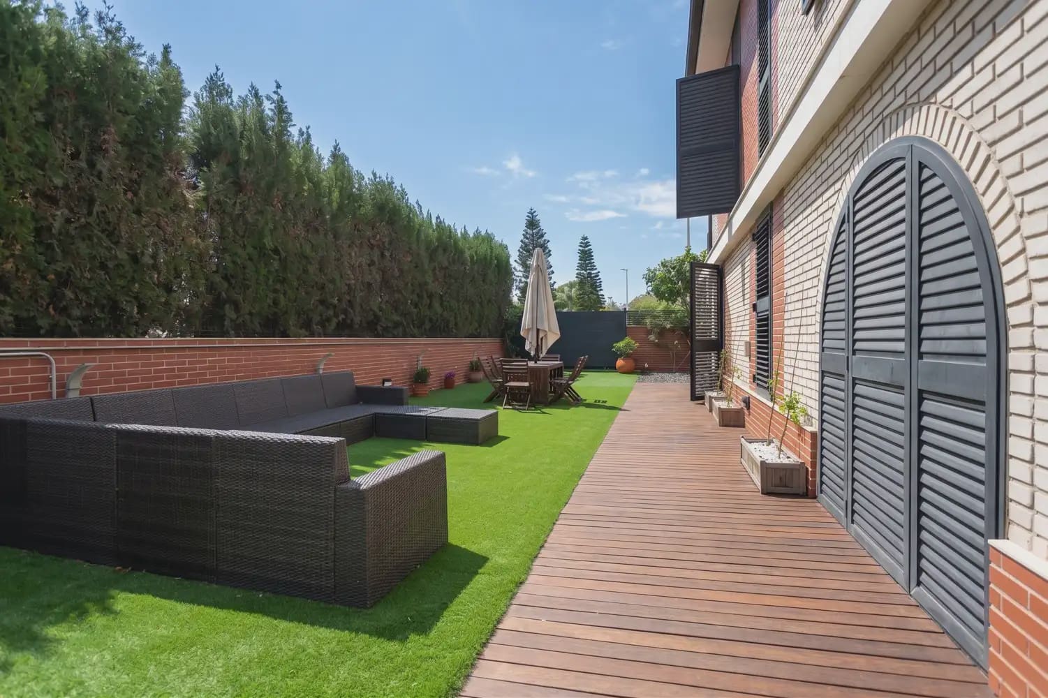5 bedroom Villa for sale in Sagunto / Sagunt with pool garage - € 800,000 (Ref: 8239170)