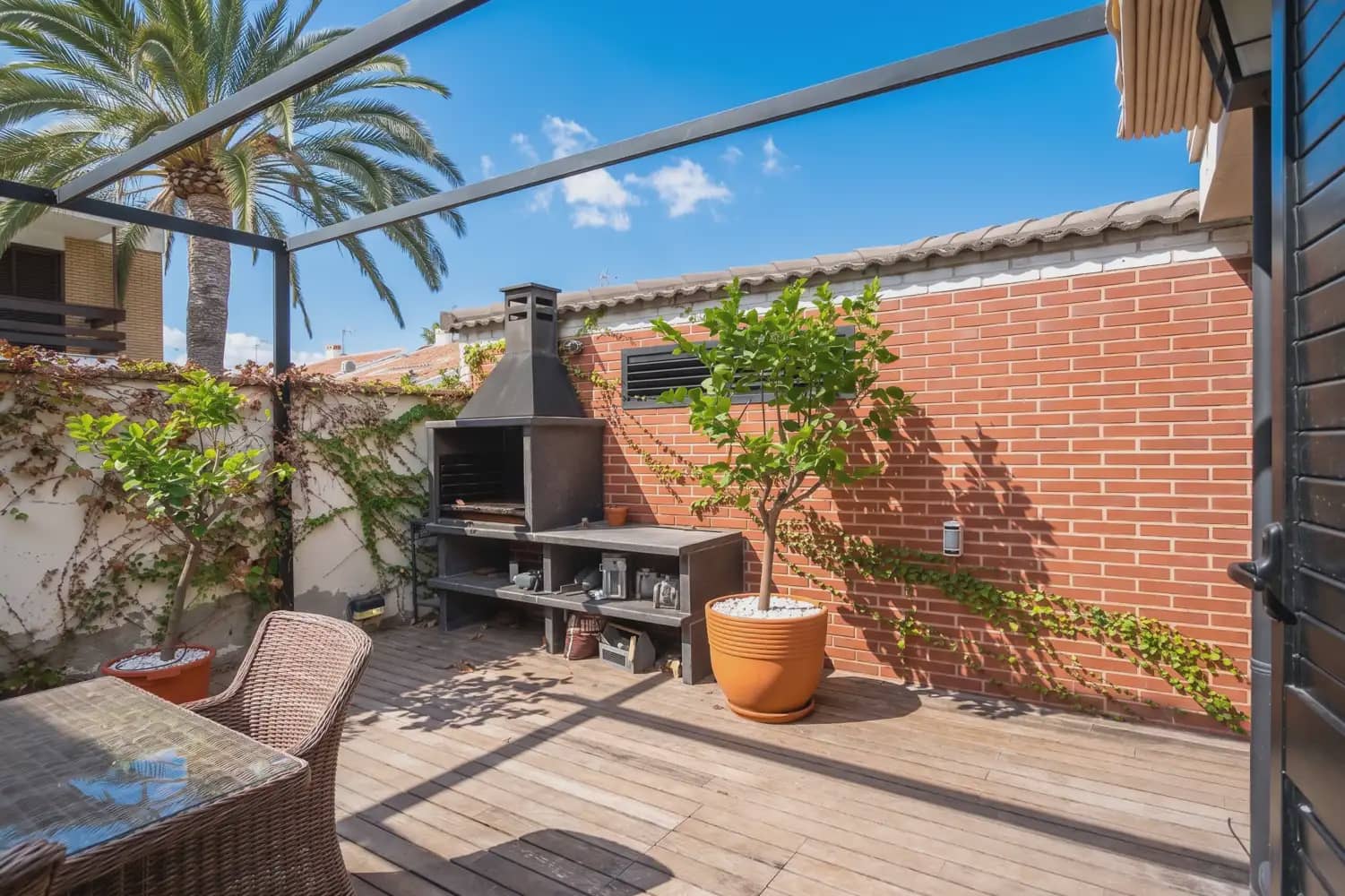 5 bedroom Villa for sale in Sagunto / Sagunt with pool garage - € 800,000 (Ref: 8239170)