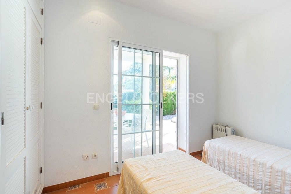 3 Zimmer Villa zu verkaufen in Denia mit Pool Garage - 610.000 € (Ref: 8239178)