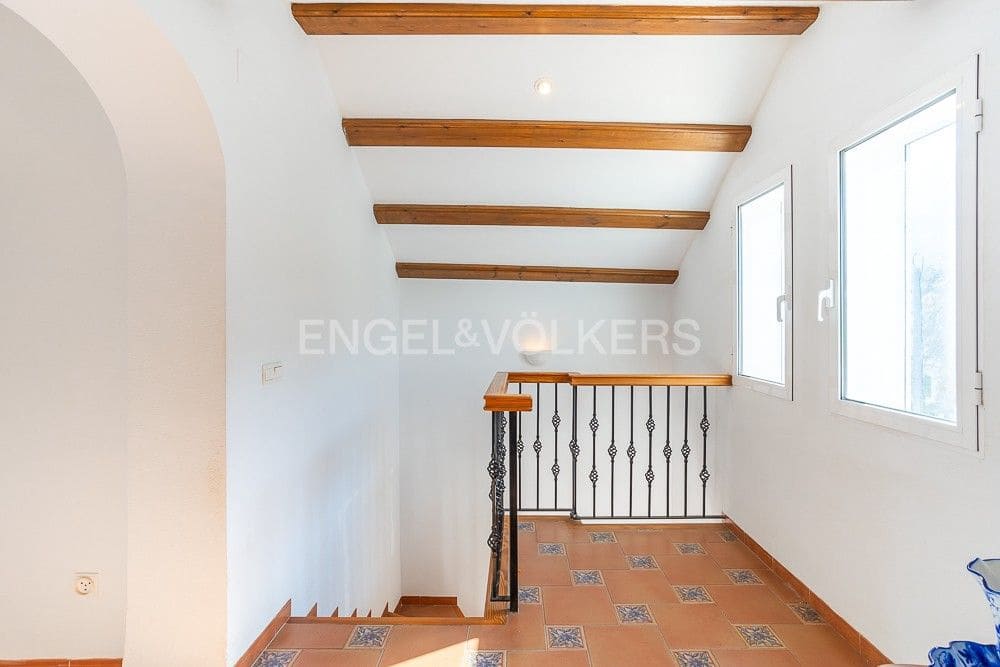 3 Zimmer Villa zu verkaufen in Denia mit Pool Garage - 610.000 € (Ref: 8239178)