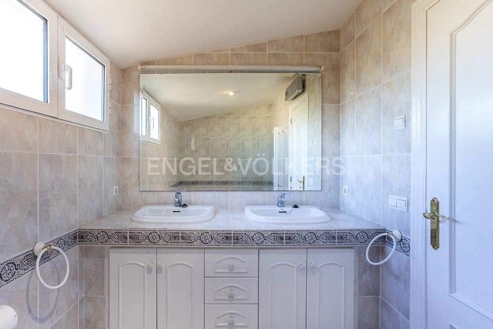 3 Zimmer Villa zu verkaufen in Denia mit Pool Garage - 610.000 € (Ref: 8239178)