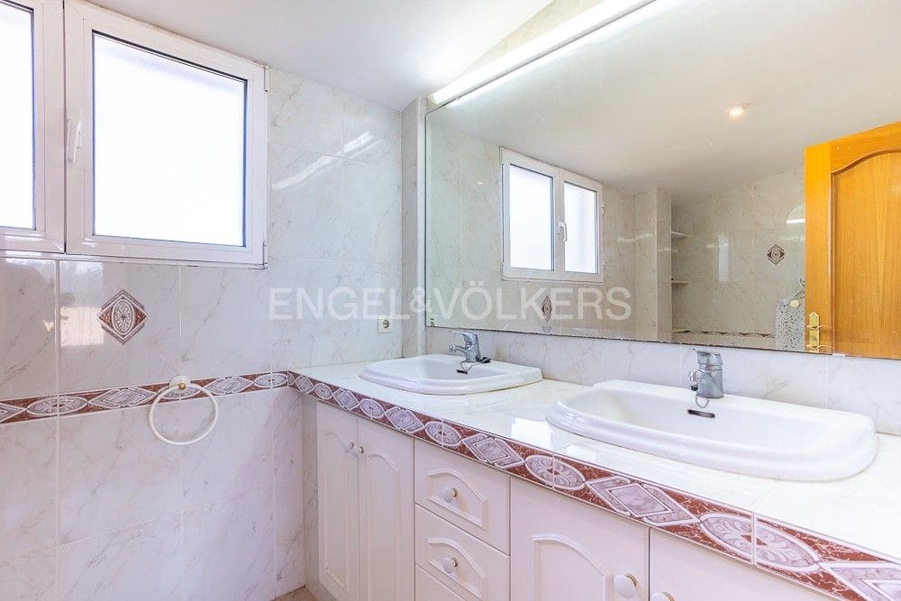 3 Zimmer Villa zu verkaufen in Denia mit Pool Garage - 610.000 € (Ref: 8239178)