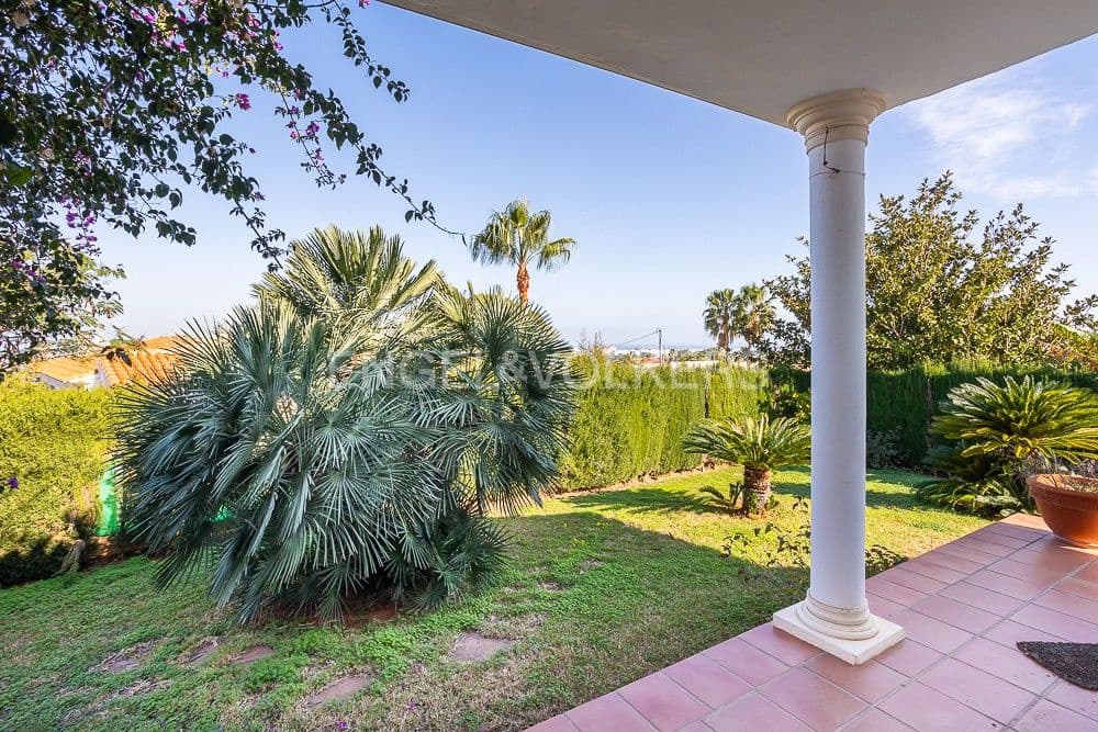 3 Zimmer Villa zu verkaufen in Denia mit Pool Garage - 610.000 € (Ref: 8239178)