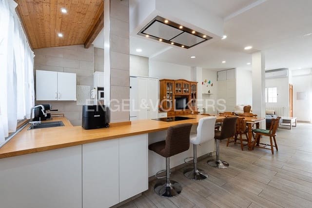 6 sovrum Lägenhet till salu i Cabanyal-Canyamelar, Valencia stad - 1 500 000 € (Ref: 8239179)