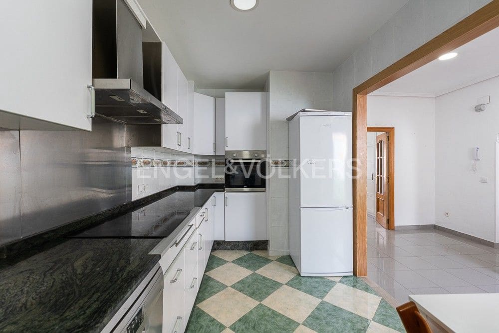 6 sovrum Lägenhet till salu i Valencia stad - 1 500 000 € (Ref: 8239179)