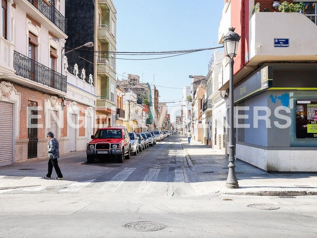 6 sovrum Lägenhet till salu i Valencia stad - 1 500 000 € (Ref: 8239179)