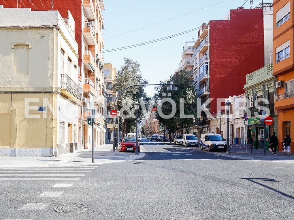 6 sovrum Lägenhet till salu i Valencia stad - 1 500 000 € (Ref: 8239179)