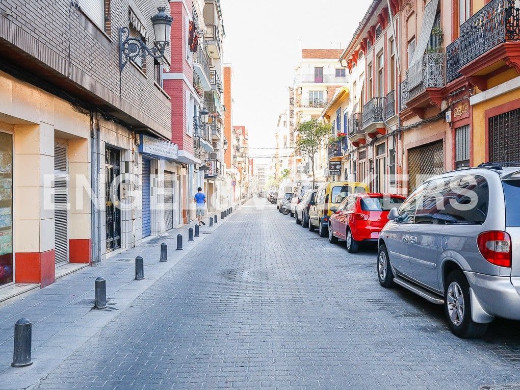 6 sovrum Lägenhet till salu i Valencia stad - 1 500 000 € (Ref: 8239179)
