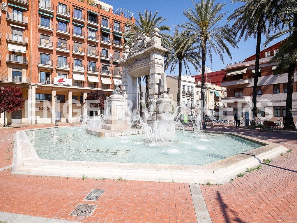 6 sovrum Lägenhet till salu i Valencia stad - 1 500 000 € (Ref: 8239179)