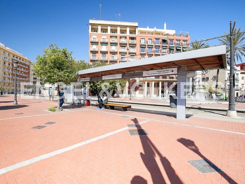 6 sovrum Lägenhet till salu i Valencia stad - 1 500 000 € (Ref: 8239179)