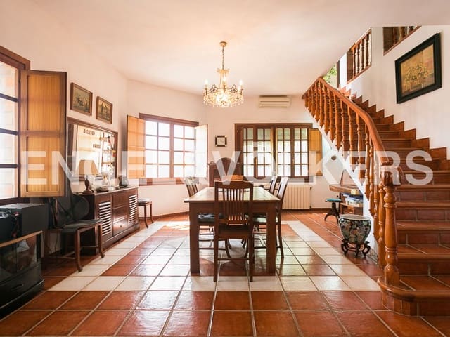 8 Zimmer Finca/Landgut zu verkaufen in Beniarjó mit Pool Garage - 495.000 € (Ref: 8239214)