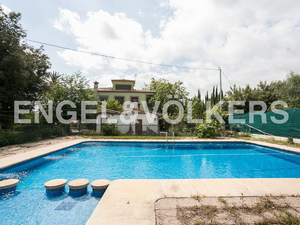 8 Zimmer Finca/Landgut zu verkaufen in Beniarjo mit Pool Garage - 495.000 € (Ref: 8239214)