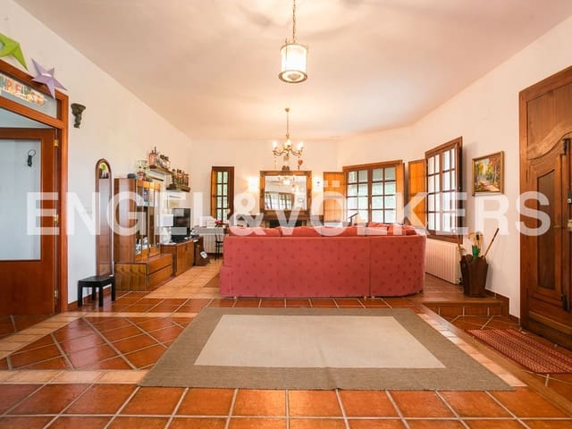 8 Zimmer Finca/Landgut zu verkaufen in Beniarjó mit Pool Garage - 495.000 € (Ref: 8239214)