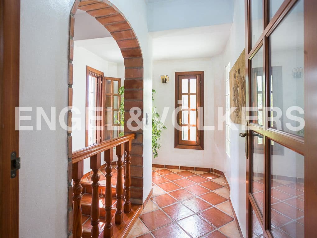 8 Zimmer Finca/Landgut zu verkaufen in Beniarjo mit Pool Garage - 495.000 € (Ref: 8239214)