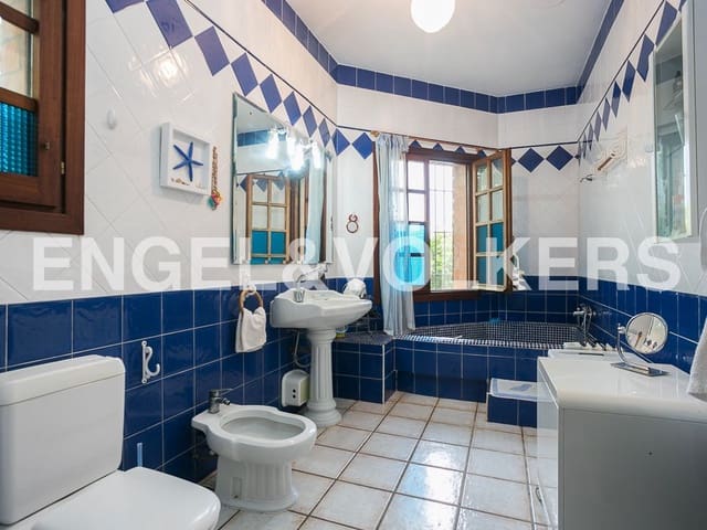 8 Zimmer Finca/Landgut zu verkaufen in Beniarjó mit Pool Garage - 495.000 € (Ref: 8239214)