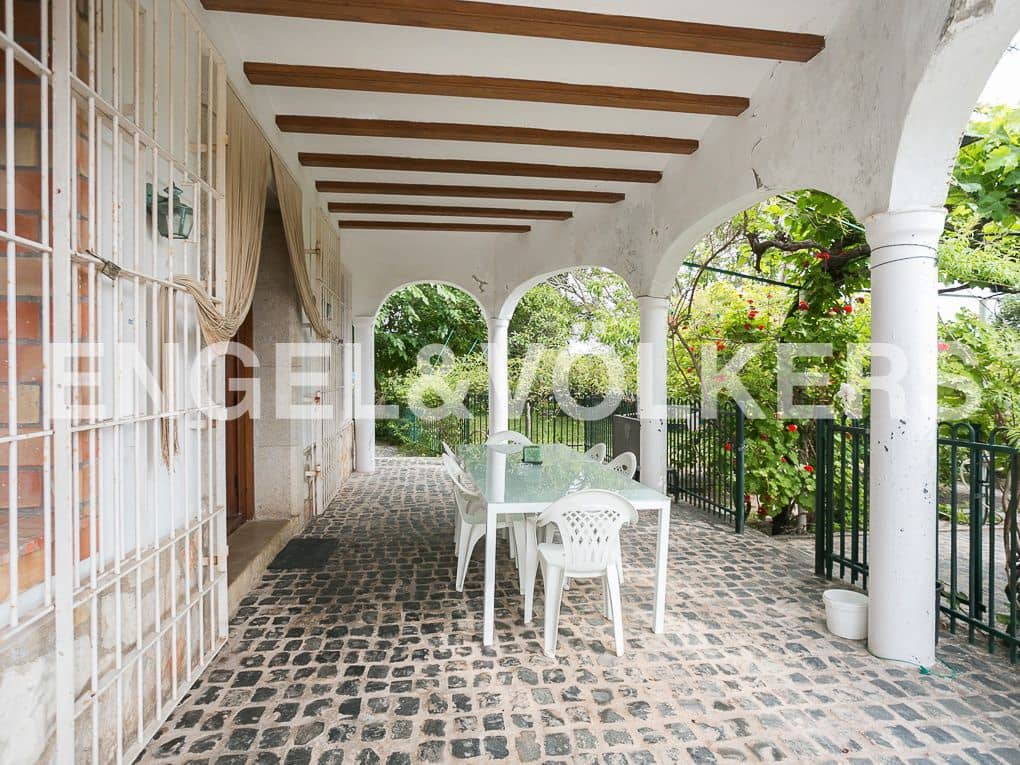 8 Zimmer Finca/Landgut zu verkaufen in Beniarjo mit Pool Garage - 495.000 € (Ref: 8239214)