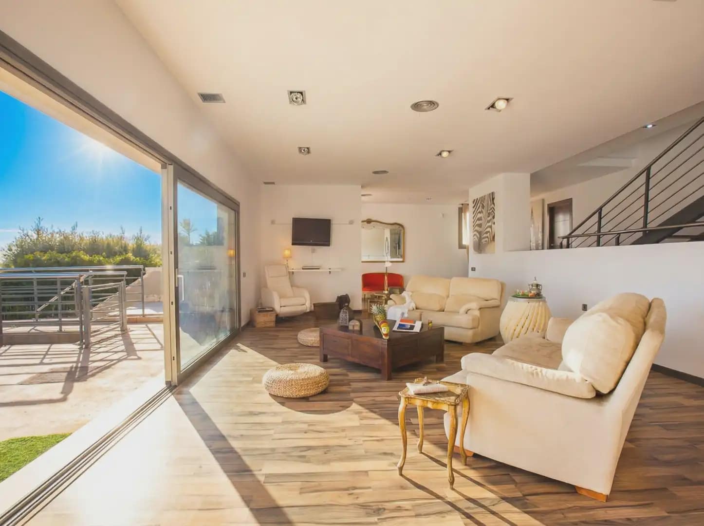 7 bedroom Villa for sale in Borriol with pool garage - € 950,000 (Ref: 8239238)