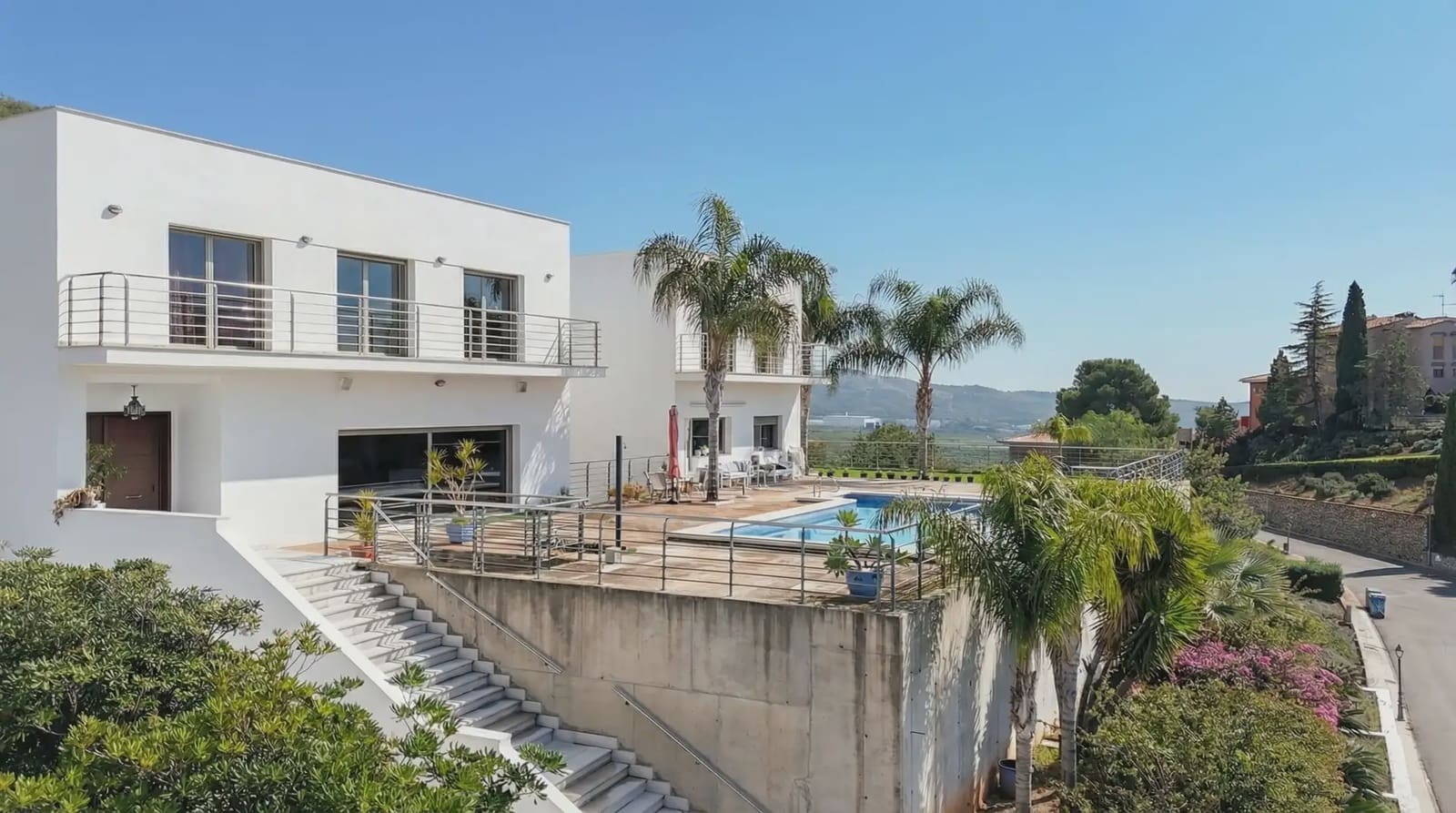 7 bedroom Villa for sale in Borriol with pool garage - € 950,000 (Ref: 8239238)