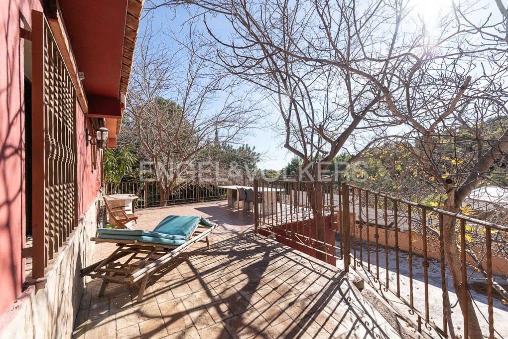 4 slaapkamer Villa te koop in Sagunto / Sagunt met zwembad garage - € 335.000 (Ref: 8239241)