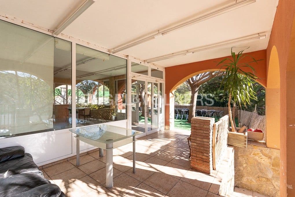 4 slaapkamer Villa te koop in Sagunto / Sagunt met zwembad garage - € 335.000 (Ref: 8239241)