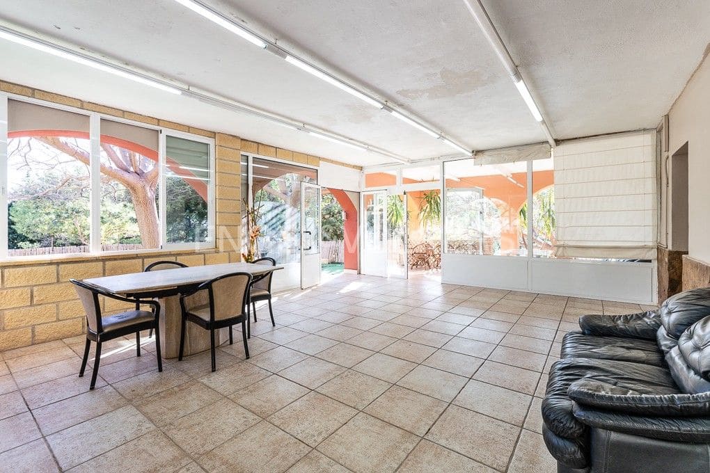 4 slaapkamer Villa te koop in Sagunto / Sagunt met zwembad garage - € 335.000 (Ref: 8239241)