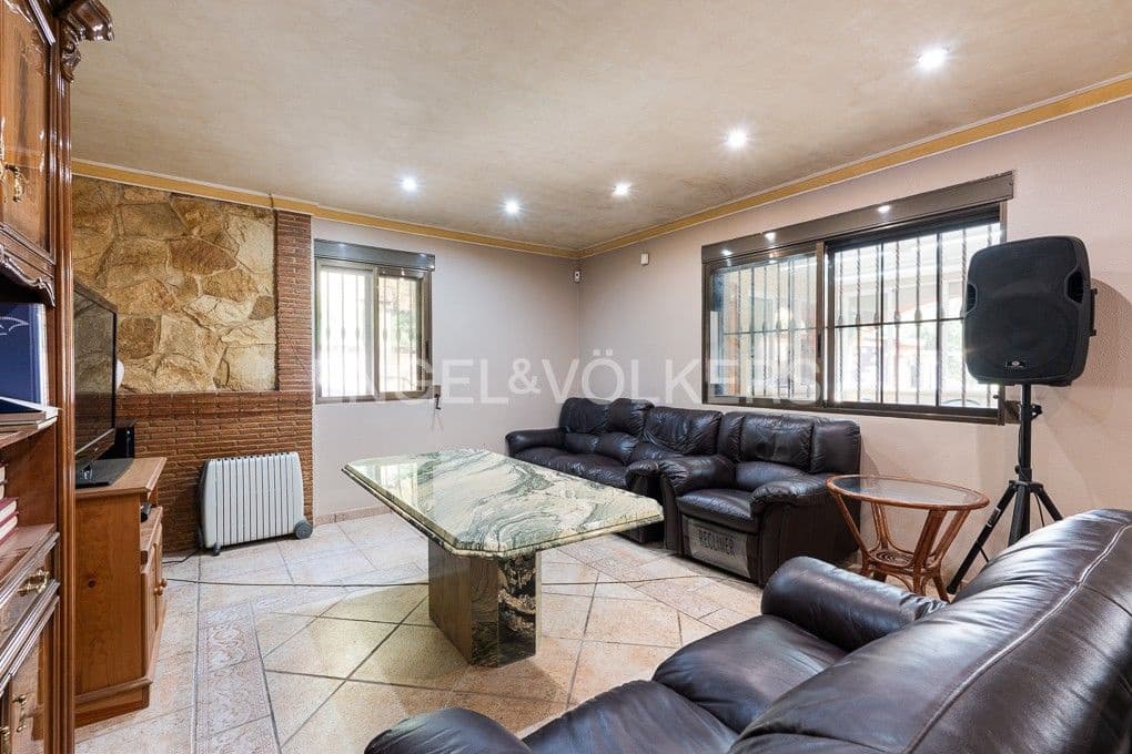 4 slaapkamer Villa te koop in Sagunto / Sagunt met zwembad garage - € 335.000 (Ref: 8239241)