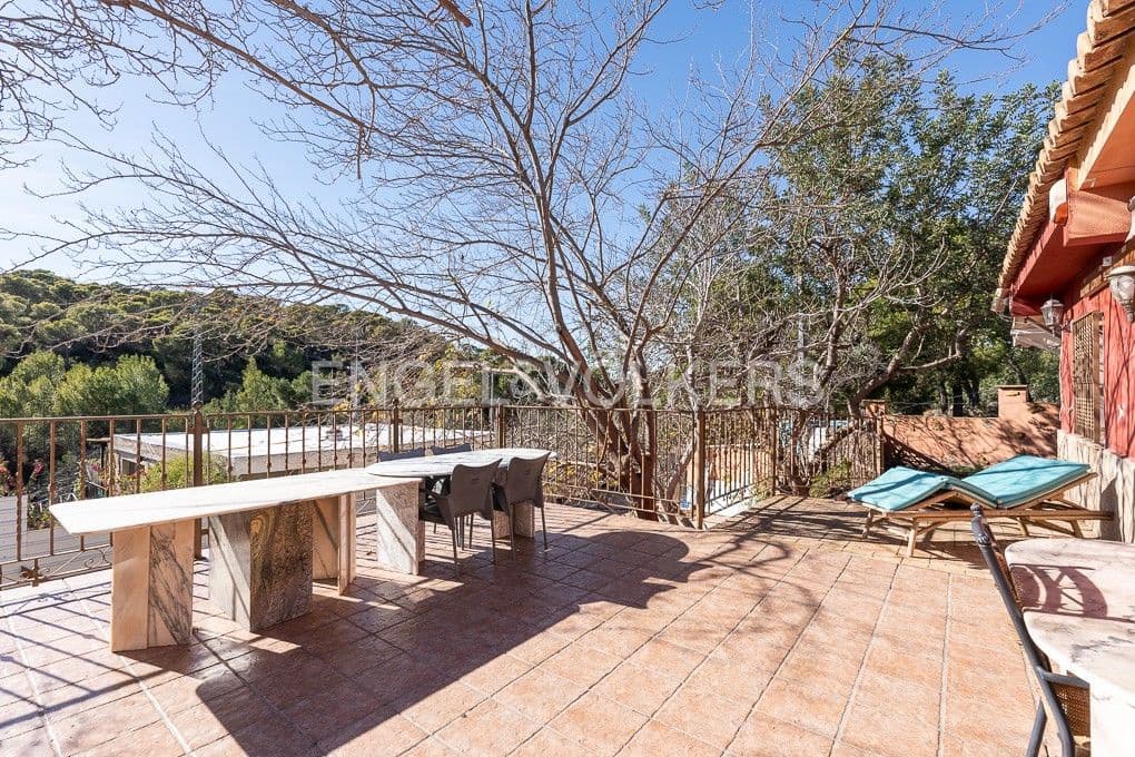 4 slaapkamer Villa te koop in Sagunto / Sagunt met zwembad garage - € 335.000 (Ref: 8239241)