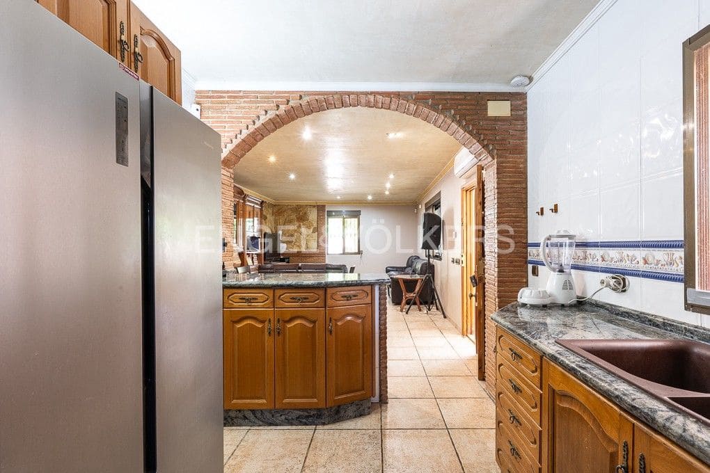 4 slaapkamer Villa te koop in Sagunto / Sagunt met zwembad garage - € 335.000 (Ref: 8239241)