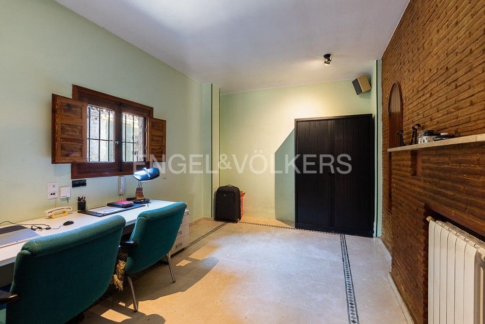 4 chambre Villa/Maison à vendre à L'Eliana avec piscine garage - 750 000 € (Ref: 8239245)
