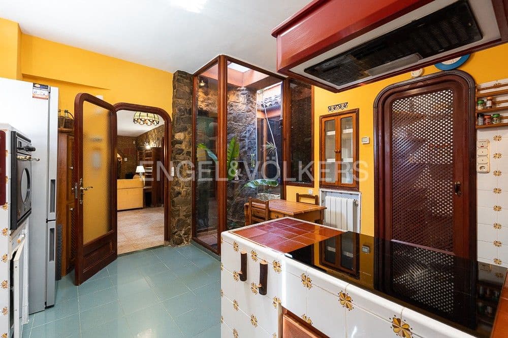 4 chambre Villa/Maison à vendre à L'Eliana avec piscine garage - 750 000 € (Ref: 8239245)