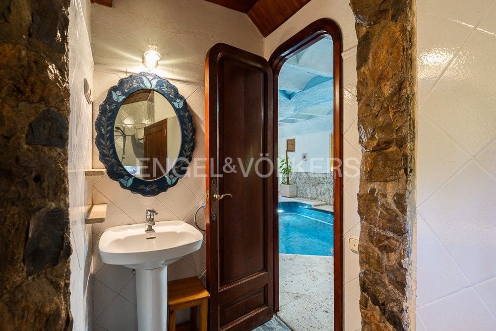 4 chambre Villa/Maison à vendre à L'Eliana avec piscine garage - 750 000 € (Ref: 8239245)