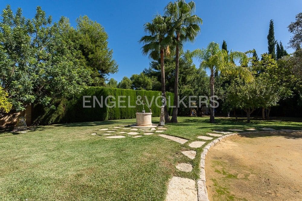 4 chambre Villa/Maison à vendre à L'Eliana avec piscine garage - 750 000 € (Ref: 8239245)