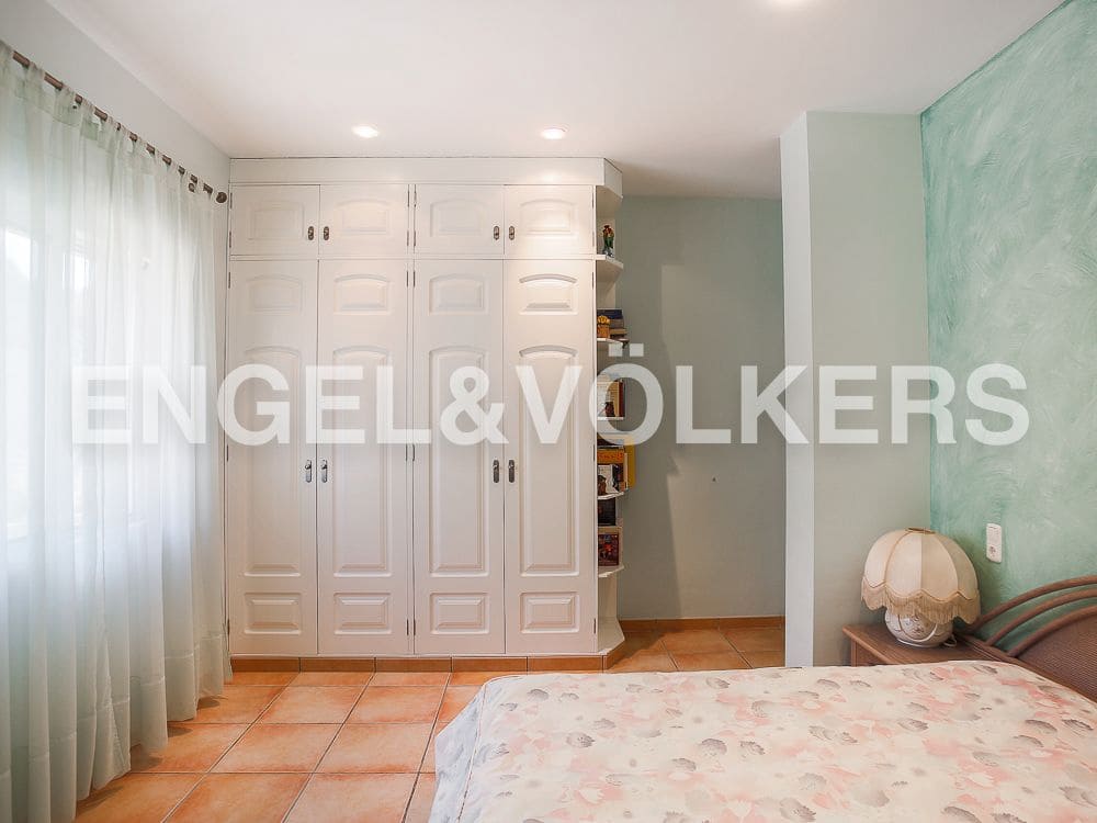 Villa/Maison à vendre à Vinaros avec piscine garage - 820 000 € (Ref: 8239256)