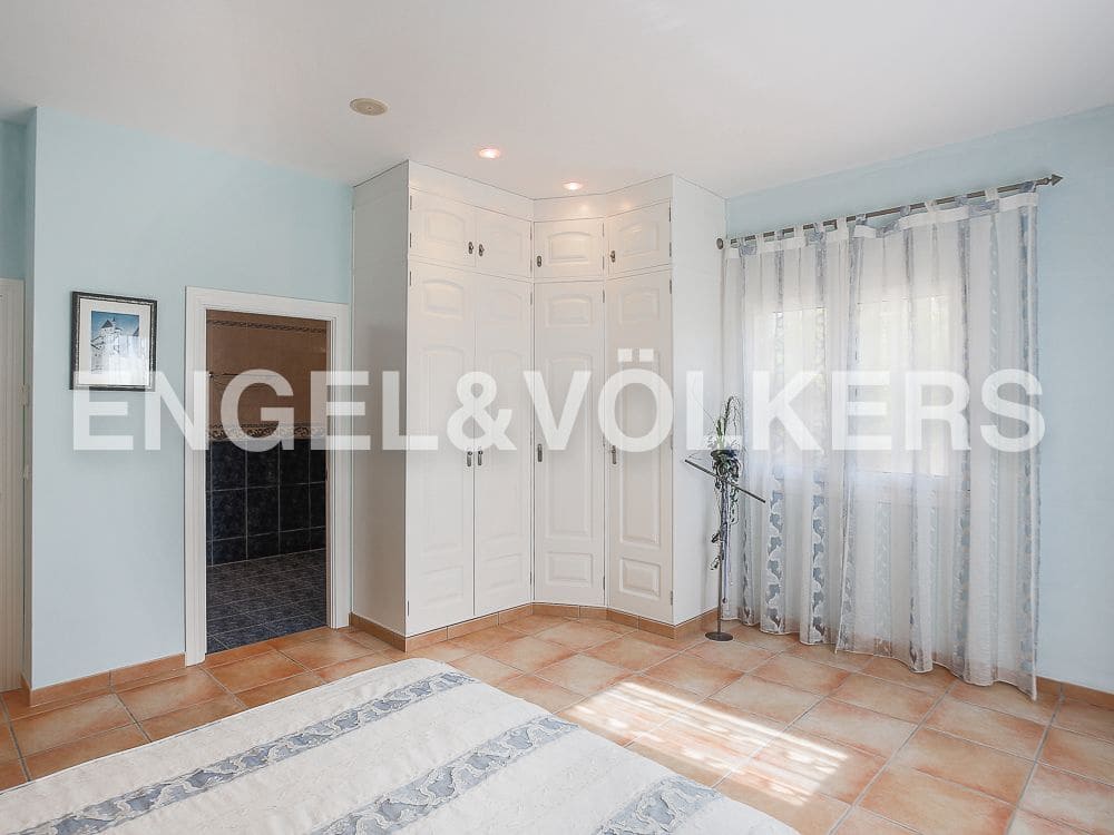 Villa/Maison à vendre à Vinaros avec piscine garage - 820 000 € (Ref: 8239256)