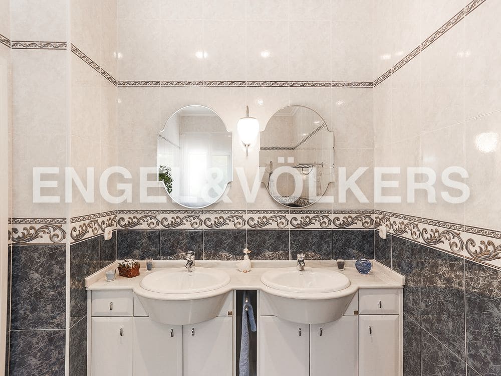 Villa/Maison à vendre à Vinaros avec piscine garage - 820 000 € (Ref: 8239256)