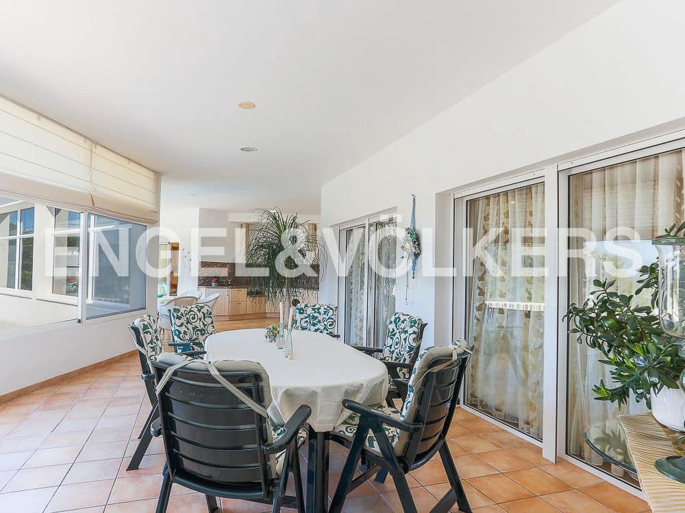 Villa/Maison à vendre à Vinaros avec piscine garage - 820 000 € (Ref: 8239256)