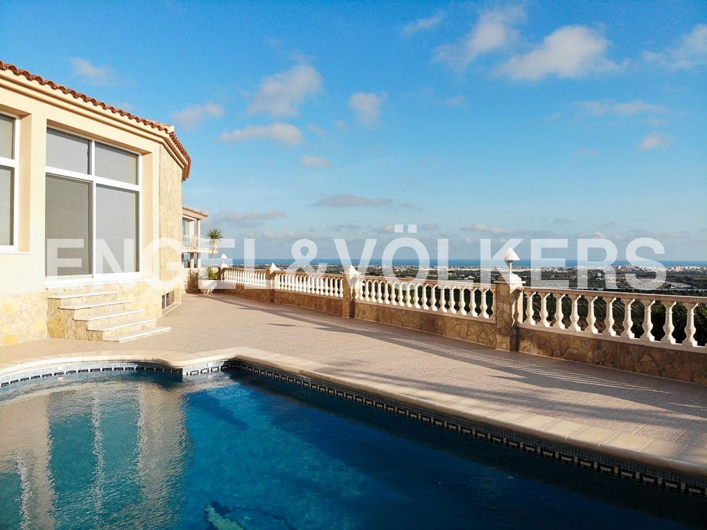 Villa/Maison à vendre à Vinaros avec piscine garage - 820 000 € (Ref: 8239256)