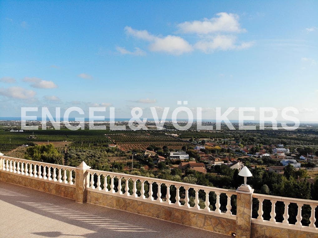 Villa/Maison à vendre à Vinaros avec piscine garage - 820 000 € (Ref: 8239256)