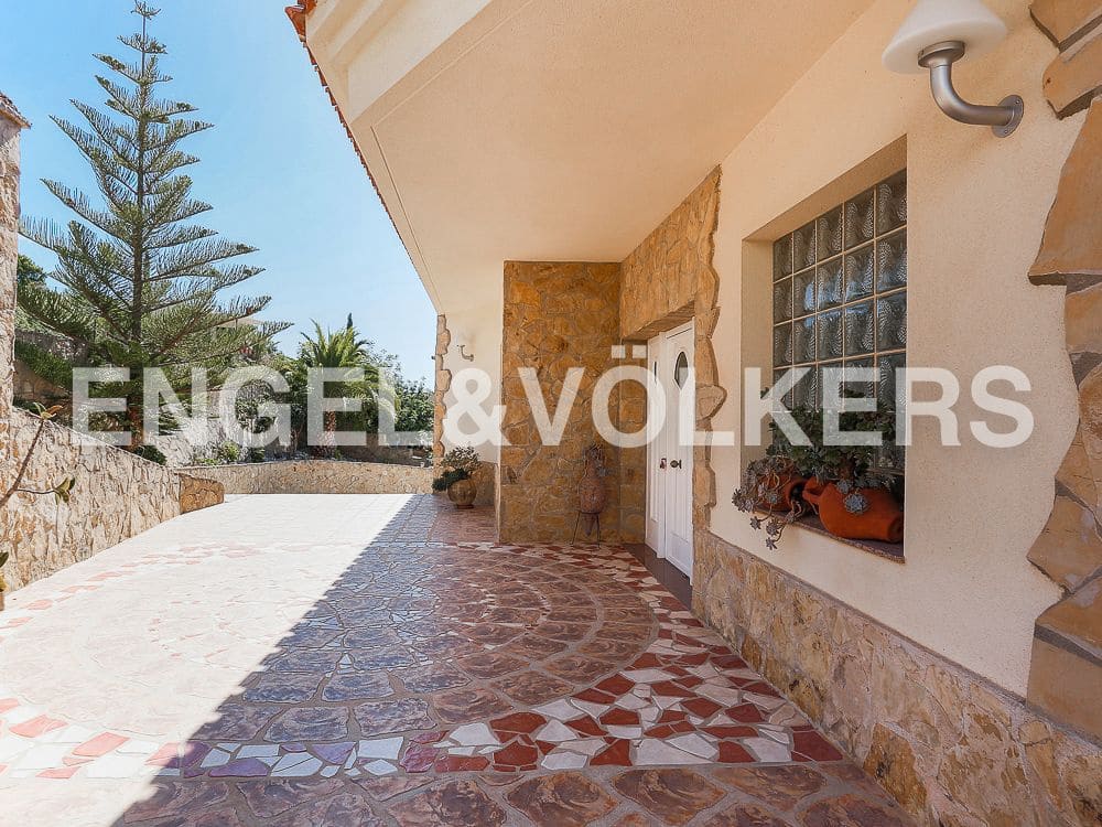 Villa/Maison à vendre à Vinaros avec piscine garage - 820 000 € (Ref: 8239256)
