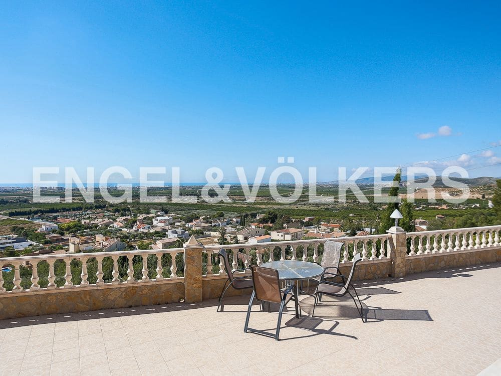Villa/Maison à vendre à Vinaros avec piscine garage - 820 000 € (Ref: 8239256)