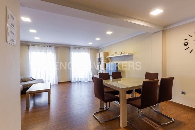 4 soverom Hus til salgs i Algemesí med garasje - € 295 000 (Ref: 8239264)