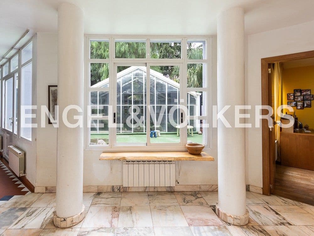 4 bedroom Finca/Country House for sale in Castello de la Plana with pool garage - € 625,000 (Ref: 8239275)