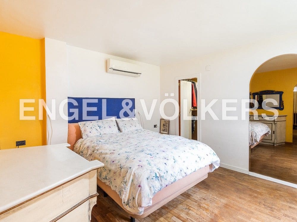 4 bedroom Finca/Country House for sale in Castello de la Plana with pool garage - € 625,000 (Ref: 8239275)
