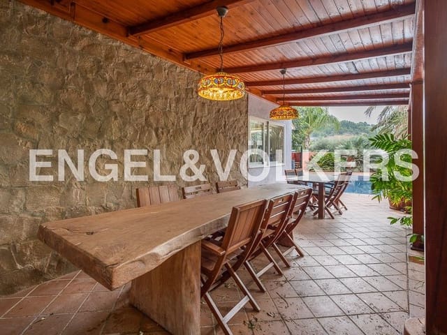 4 soverom Finca/Herregård til salgs i Norte, Castelló de la Plana med svømmebasseng garasje - € 625 000 (Ref: 8239275)