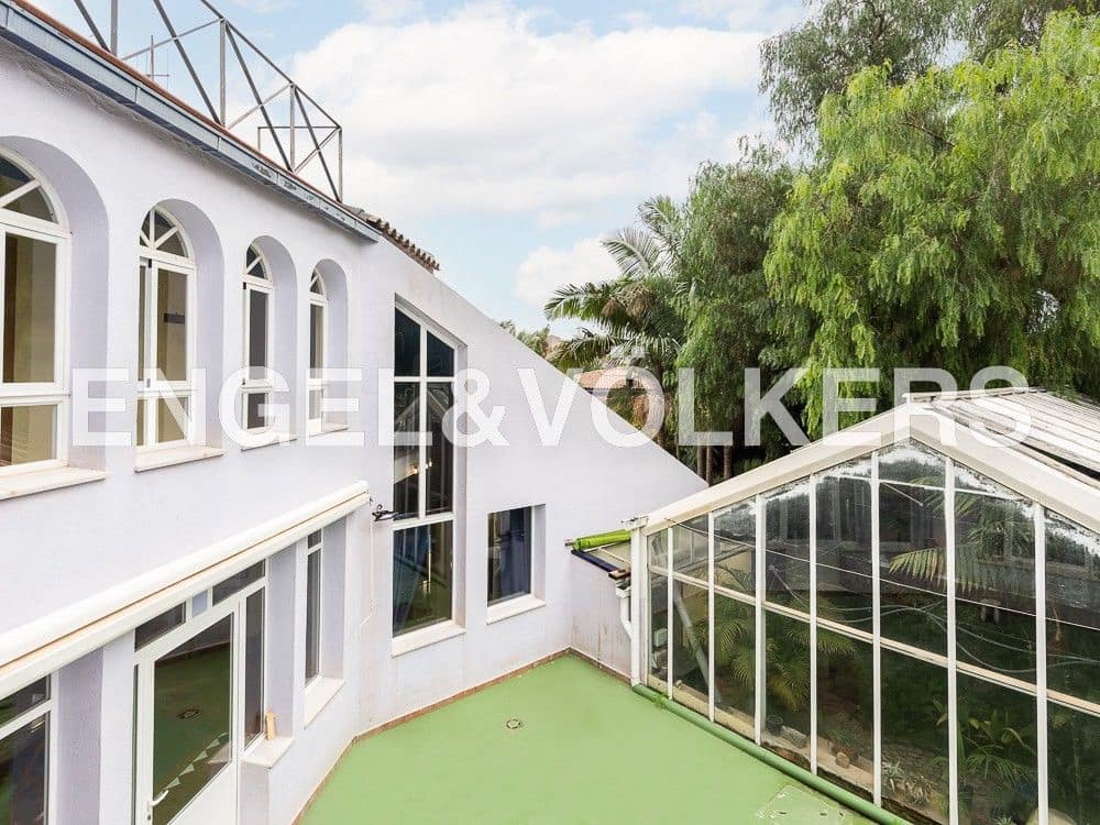 4 bedroom Finca/Country House for sale in Castello de la Plana with pool garage - € 625,000 (Ref: 8239275)