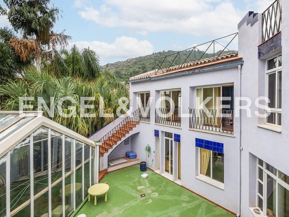 4 bedroom Finca/Country House for sale in Castello de la Plana with pool garage - € 625,000 (Ref: 8239275)