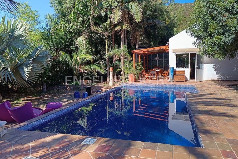 4 bedroom Finca/Country House for sale in Castello de la Plana with pool garage - € 625,000 (Ref: 8239275)