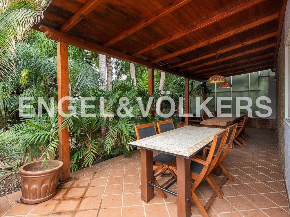 4 bedroom Finca/Country House for sale in Castello de la Plana with pool garage - € 625,000 (Ref: 8239275)