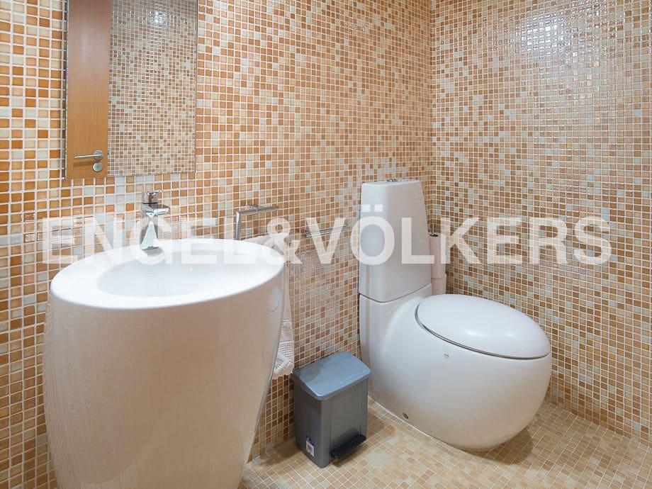 6 bedroom Villa for sale in Borriol with pool garage - € 2,200,000 (Ref: 8239282)